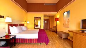 Minibar, in-room safe, desk, blackout curtains