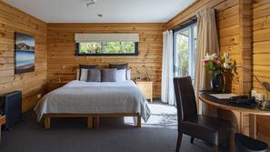 Premium bedding, down comforters, pillowtop beds, individually furnished