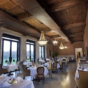 Top 10 Hotels In Hauppauge Ny 93 Hotel Deals On Expedia Oheka Castle Hotel Estate