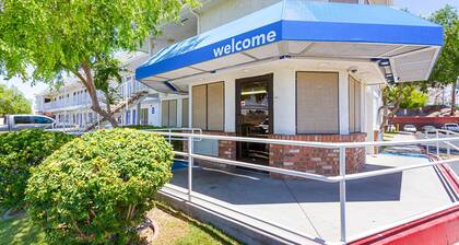 Motel 6 Mesa, AZ - South