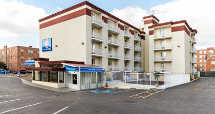 Motel 6 Washington, DC