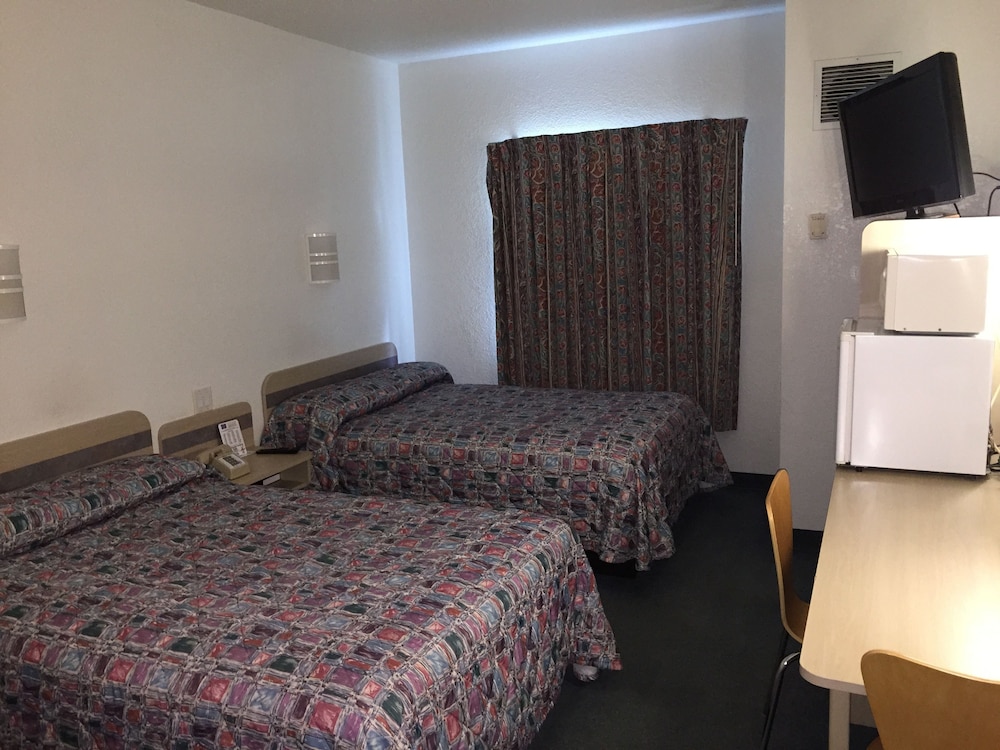 Motel 6 Junction City Ks 1931 Lacy 66441 General 14 Of 26