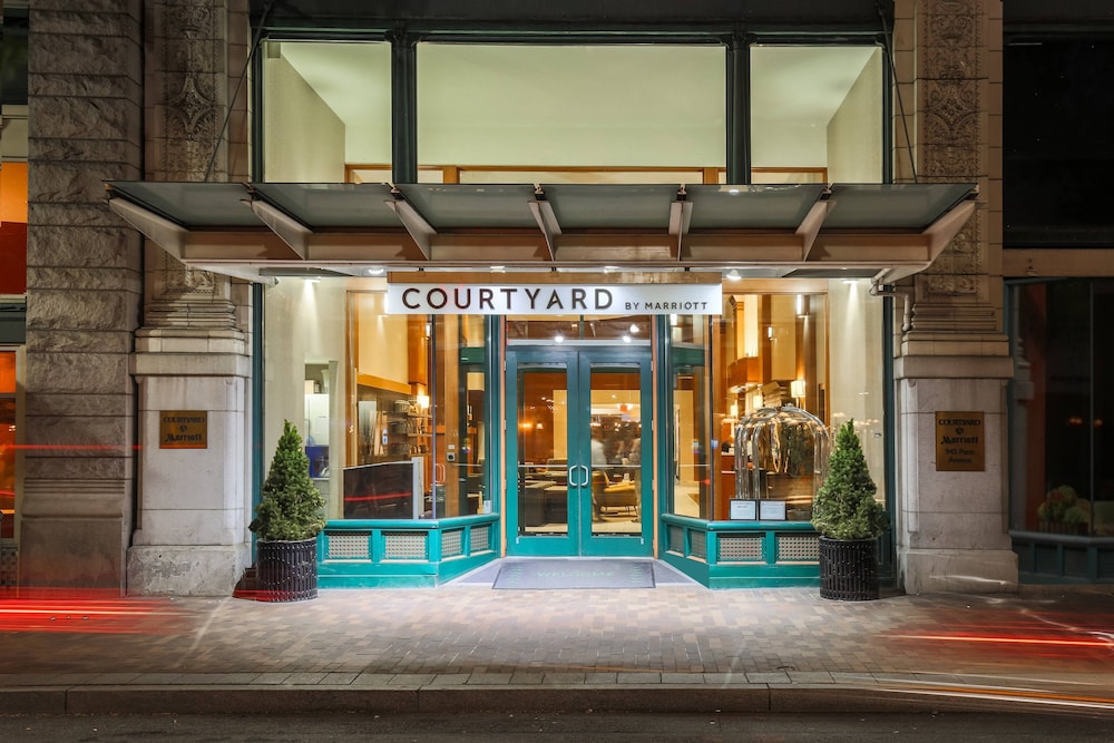 Courtyard by Marriott Pittsburgh Downtown in Pittsburgh Best Rates Courtyard by Marriott Pittsburgh Downtown in Pittsburgh Best Rates