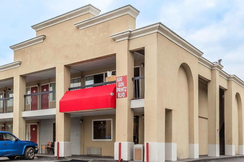 Red Carpet Inn Philadelphia Airport In Philadelphia Hotel Rates Reviews On Orbitz Red Carpet Inn Philadelphia Airport In Philadelphia Hotel Rates Reviews On Orbitz