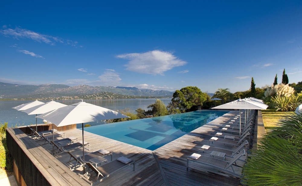 Casadelmar In Porto Vecchio Hotel Rates Reviews On Orbitz