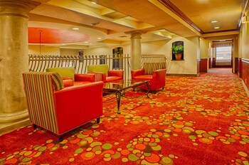 Holiday Inn Express & Suites Tucson