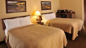 Desk, iron/ironing board, free WiFi, wheelchair access