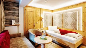 Hochwertige Bettwaren, Minibar, Zimmersafe, individuell eingerichtet