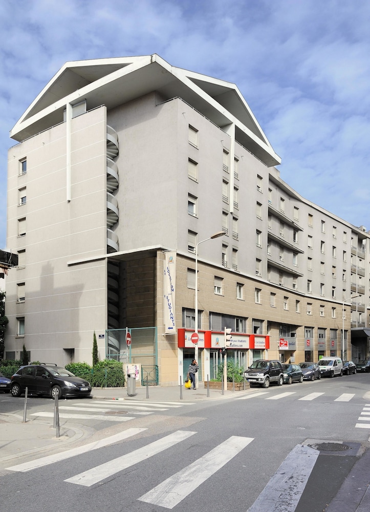 B And B Hotel Gambetta Lyon B And B Hotel Gambetta Lyon