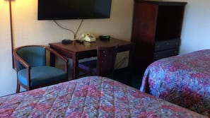Minibar, desk, iron/ironing board, free WiFi