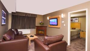 32-inch LCD TV with cable channels, TV