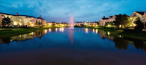 Great Place to stay Disney's Saratoga Springs Resort & Spa near Lake Buena Vista 