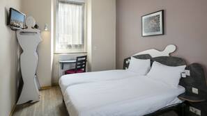 Coffre-forts dans les chambres, chambres insonorisées, Wi-Fi gratuit