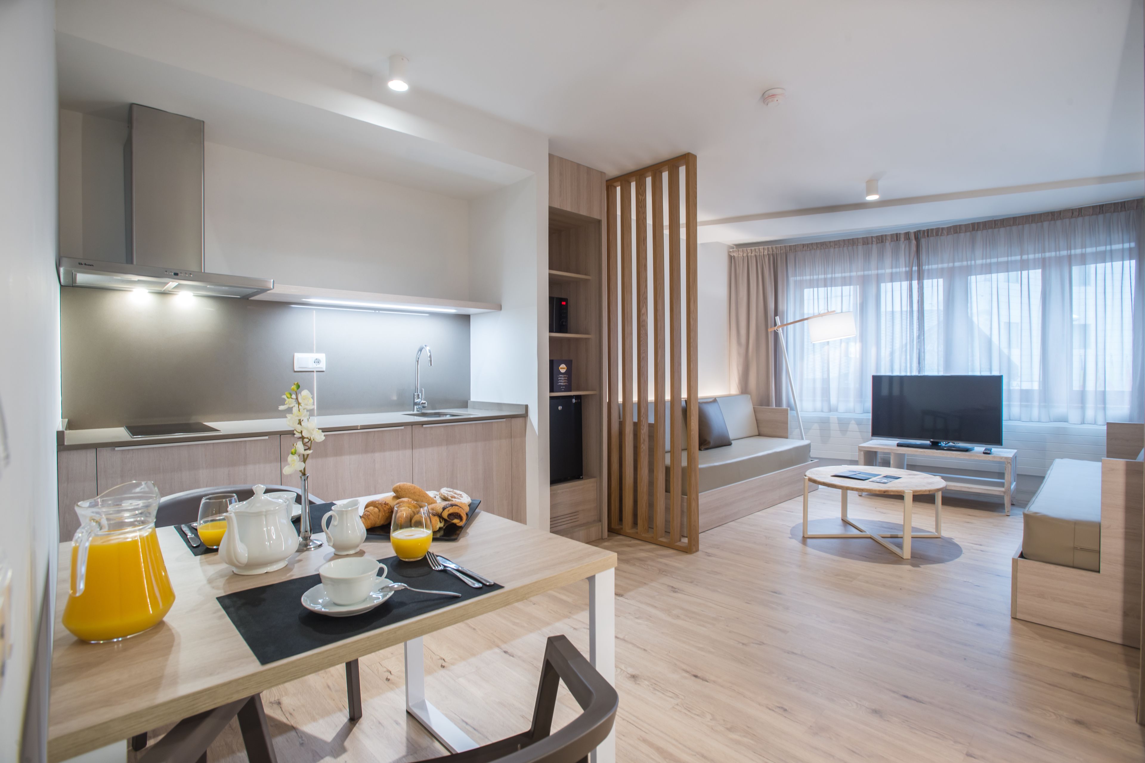 Hotel & Apartahotel SERHS Cosmos in Escaldes-Engordany in Andorra, Andorra