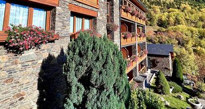 Hotel & SPA Bringué