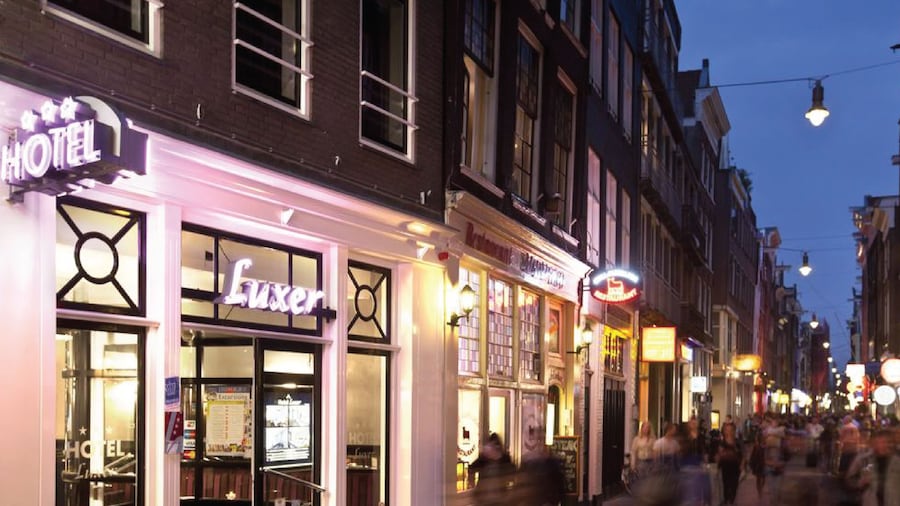 Hotel Luxer