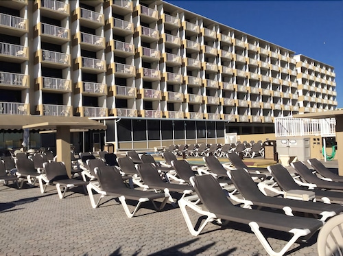 The Maverick Resort 2018 Room Prices 90 Deals Reviews Expedia Beach Ocean View Featured Image