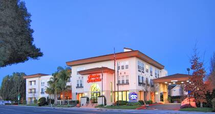 Hampton Inn & Suites Mountain View