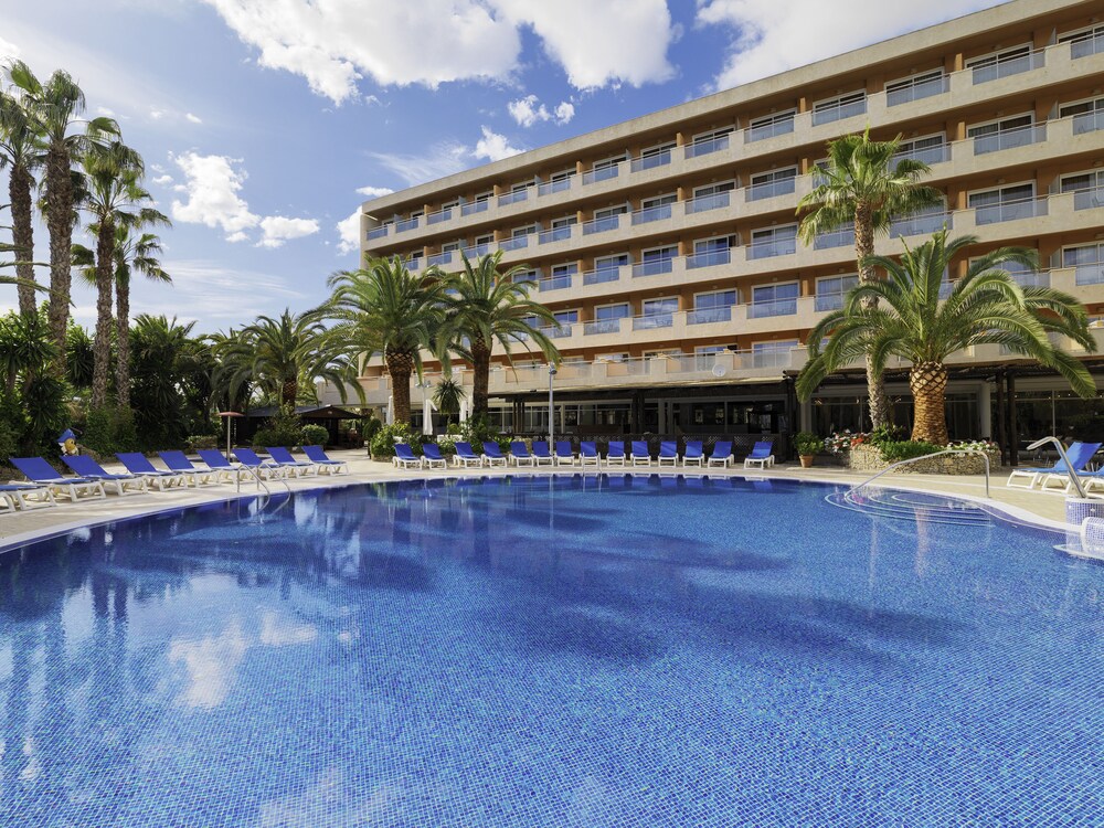 H10 Vintage Salou in Salou, Spain
