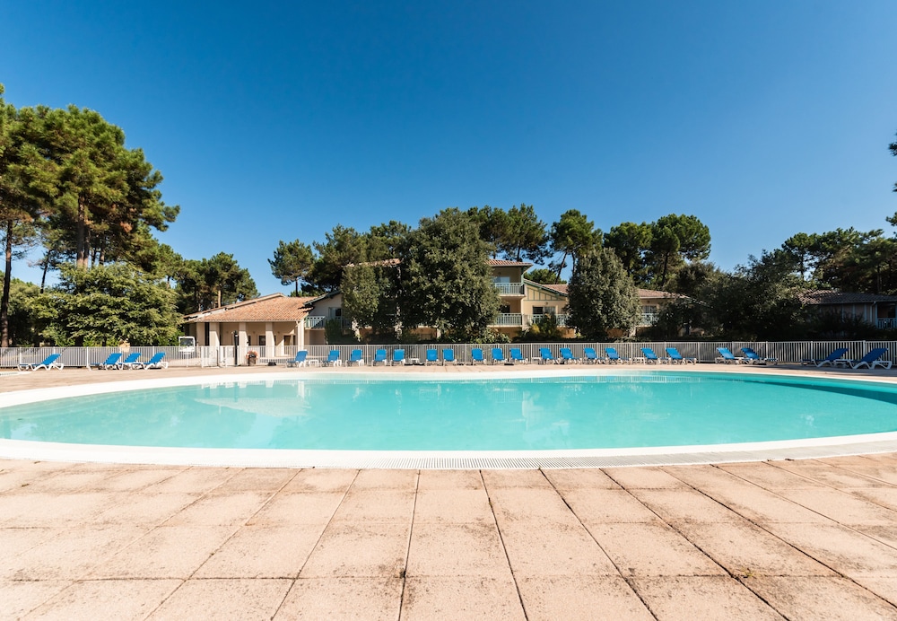 Résidence Pierre Vacances Le Domaine De Pinsolle In