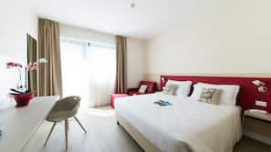 In-room safe, desk, soundproofing, iron/ironing board