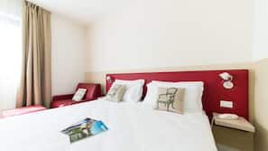 In-room safe, desk, soundproofing, iron/ironing board