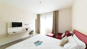In-room safe, desk, soundproofing, iron/ironing board