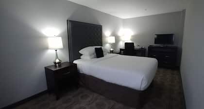 Red Lion Inn & Suites Auburn Seattle