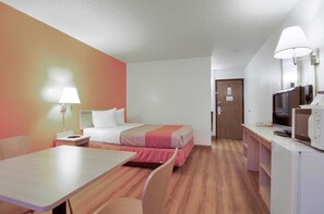 Laptop workspace, soundproofing, cribs/infant beds, rollaway beds