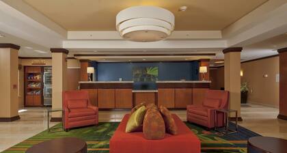 Fairfield Inn & Suites by Marriott Brunswick Freeport