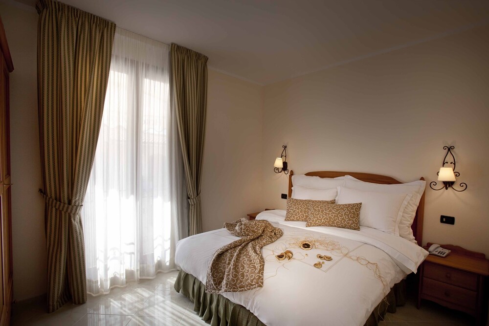 Hotel Mira Spiaggia In San Vito Lo Capo Italy Expedia