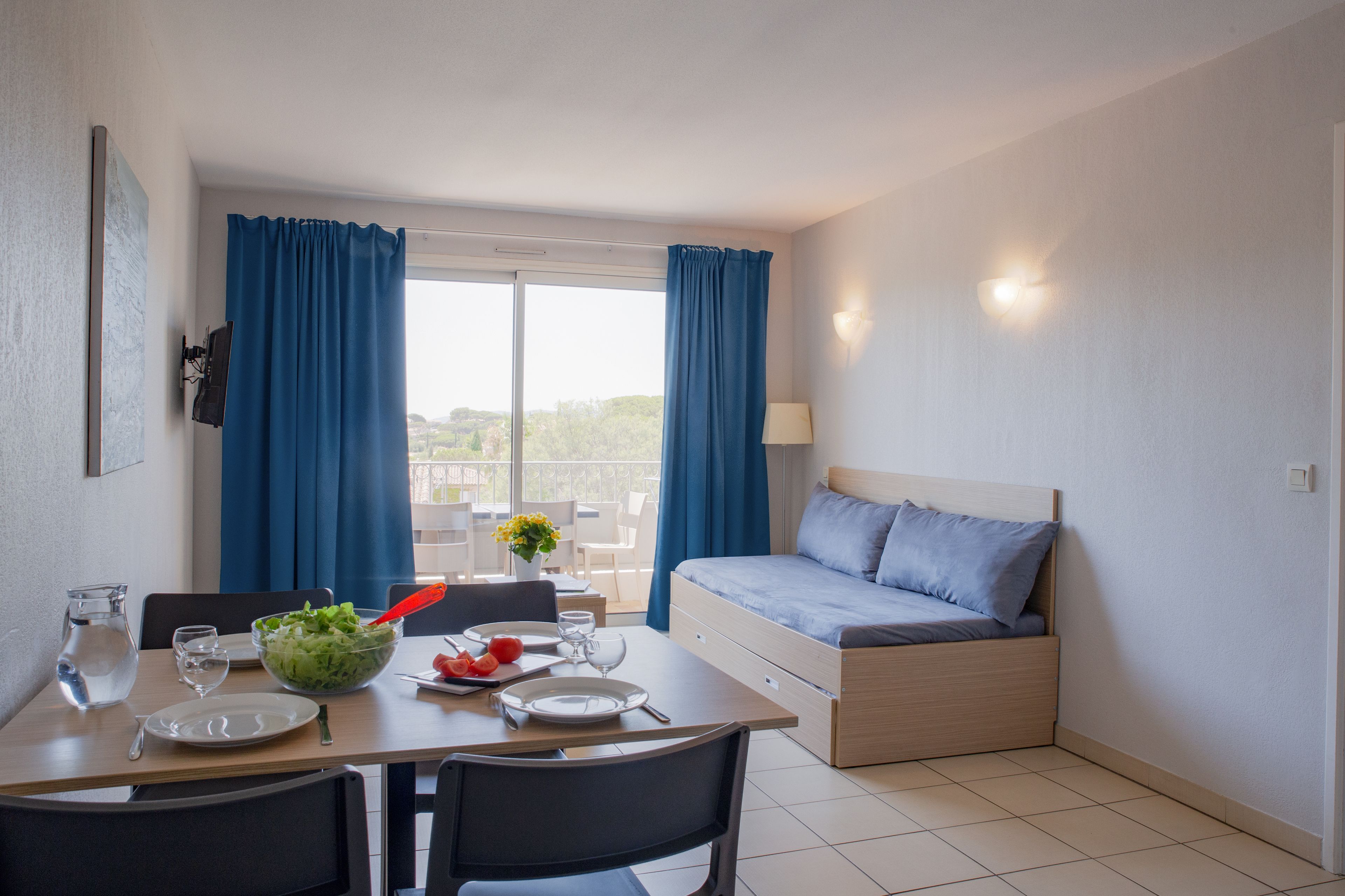 Zenitude Hotel Residences La Tour De Mare In Frejus Expedia