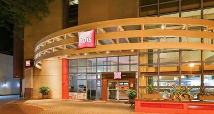 ibis Maringa