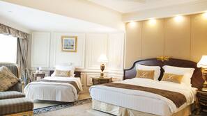Down comforters, minibar, in-room safe, desk