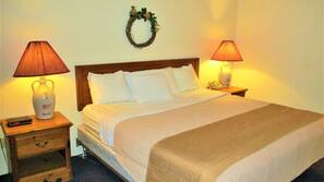 Desk, iron/ironing board, free WiFi, wheelchair access