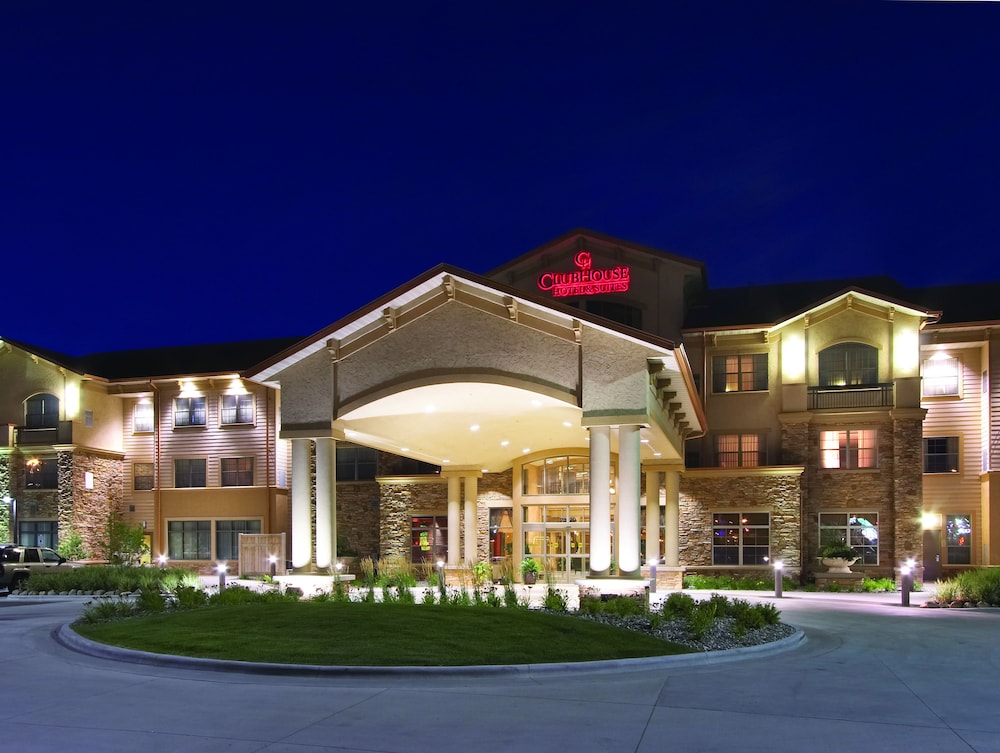 Clubhouse Hotel Suites Sioux Falls, Sioux Falls 118 Room Prices