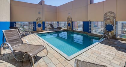 Slaviero Londrina Flat