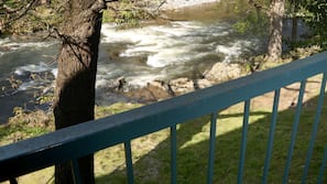 creekstone inn pigeon forge