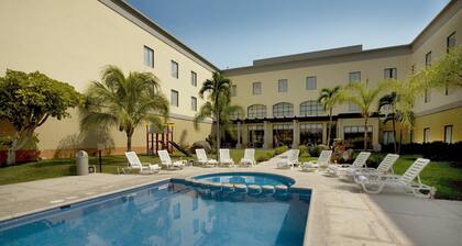 Fiesta Inn Colima