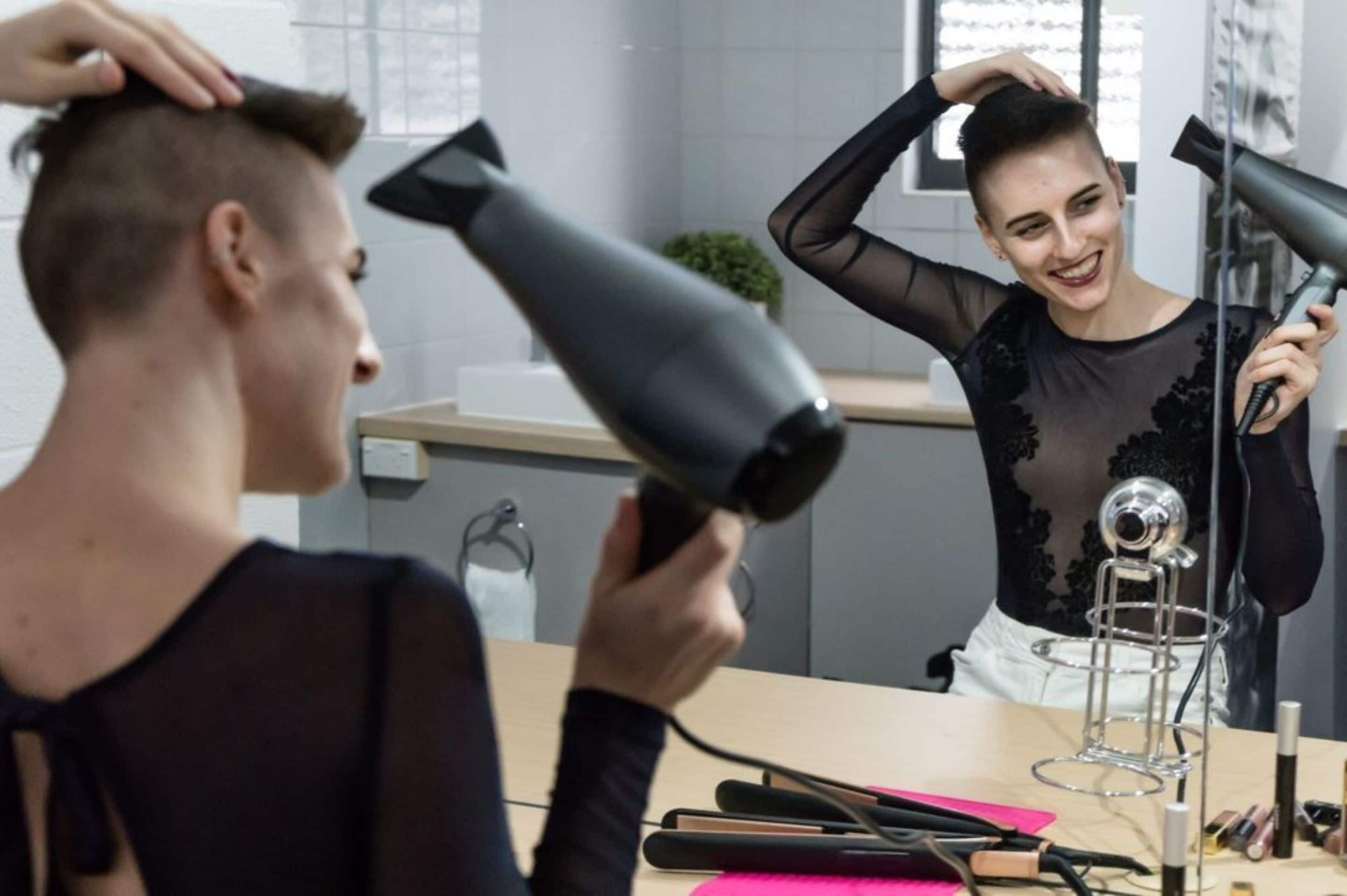 Gilligan's Backpackers Hotel & Resort