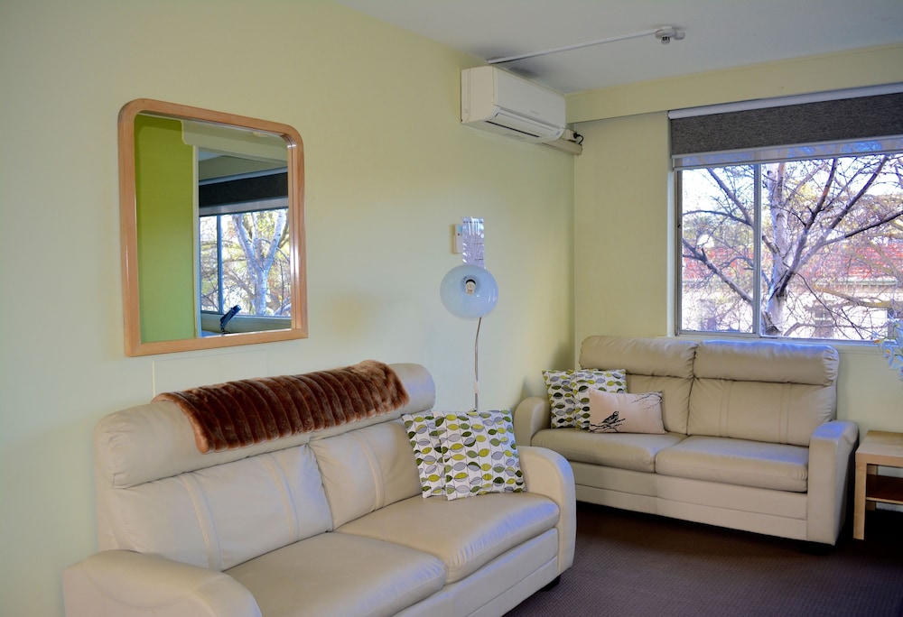 Birches Serviced Apartments