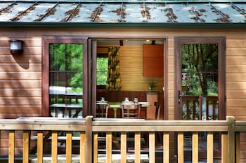 Disney S Davy Crockett Ranch Reviews Photos Rates Ebookers Com