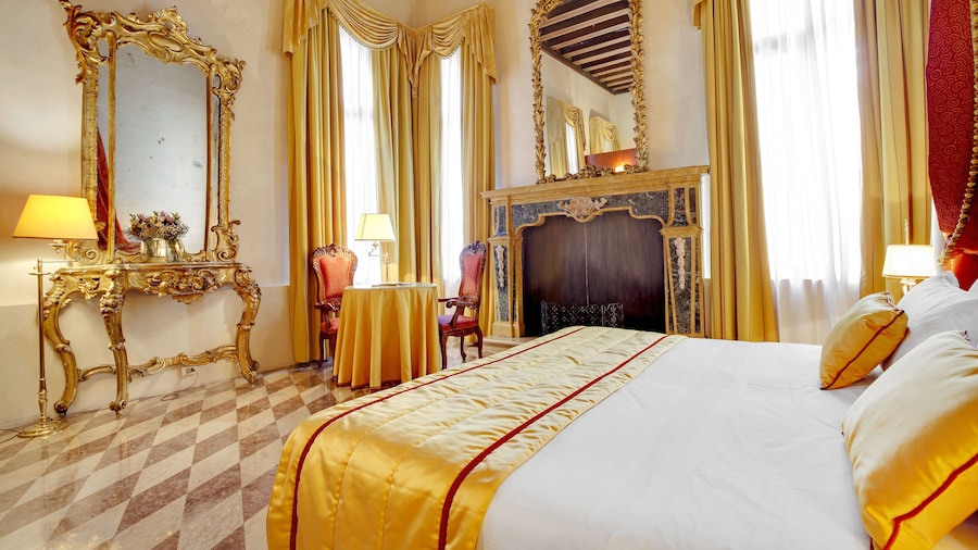 Hotel Dona Palace