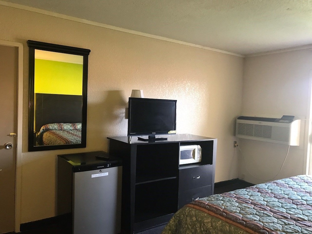 Woodville Inn in Woodville Best Rates & Deals on Orbitz