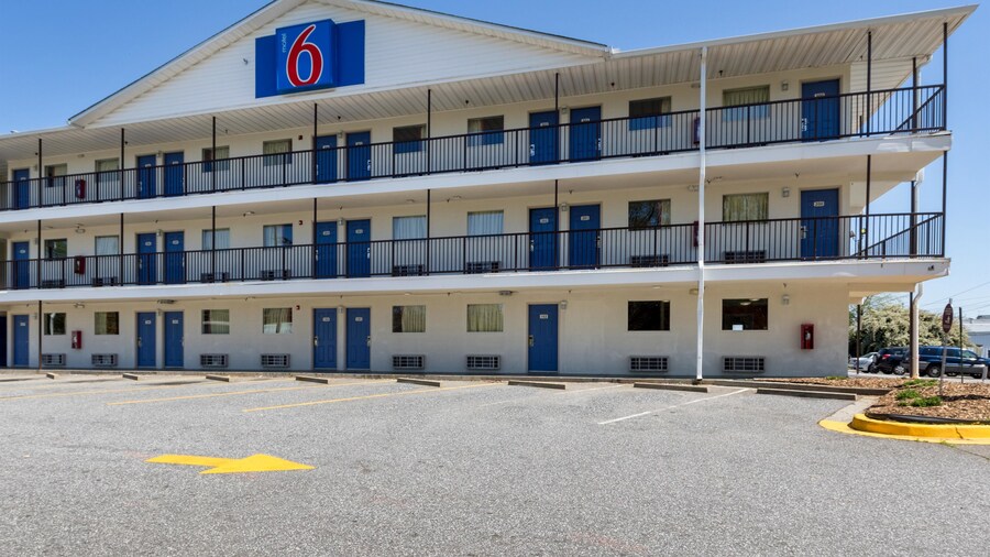 Motel 6 Greenville, SC