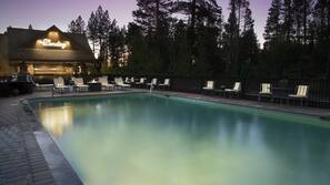 Outdoor pool, free pool cabanas, pool umbrellas