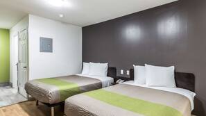 Iron/ironing board, free WiFi, bed sheets