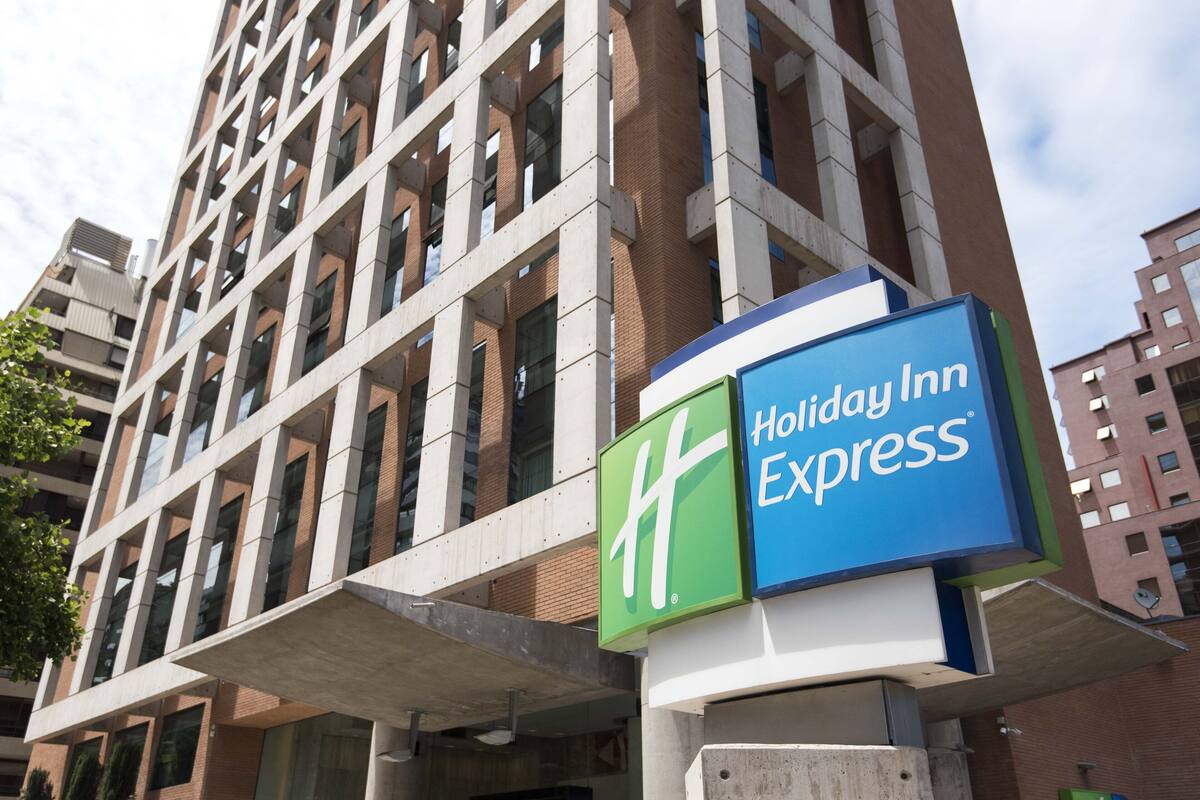 Holiday Inn Express Santiago Las Condes In Santiago Expedia
