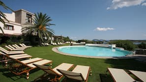 Piscina all'aperto, ombrelloni da piscina
