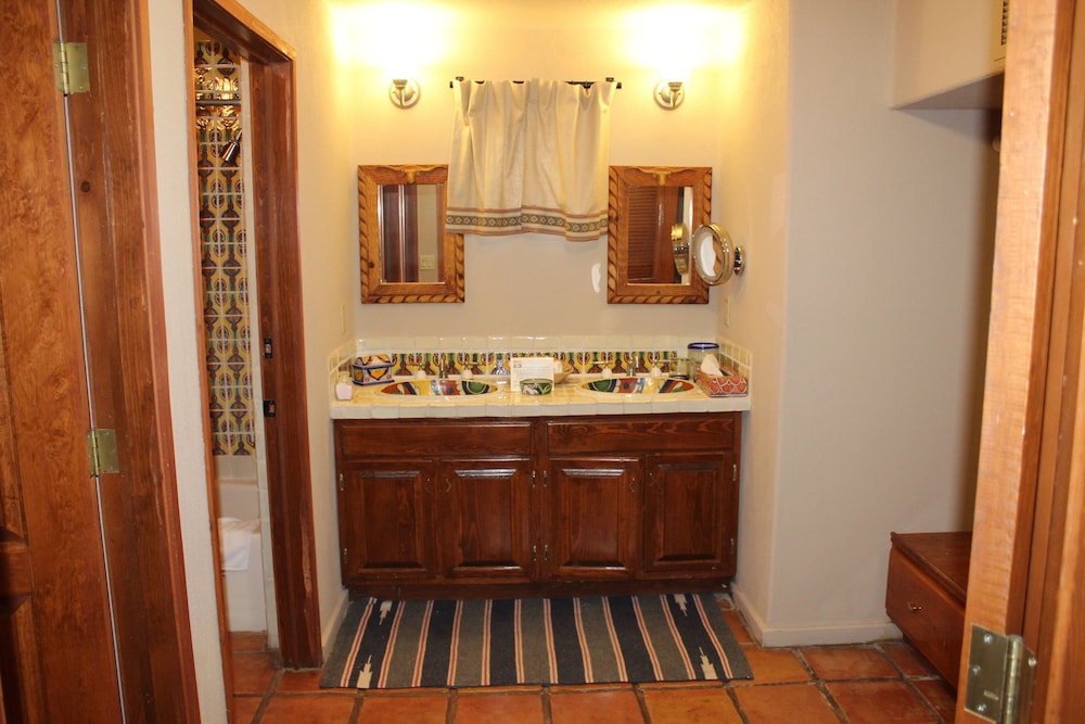 Cibolo Creek Ranch And Resort, Marfa 434 Room Prices & Reviews